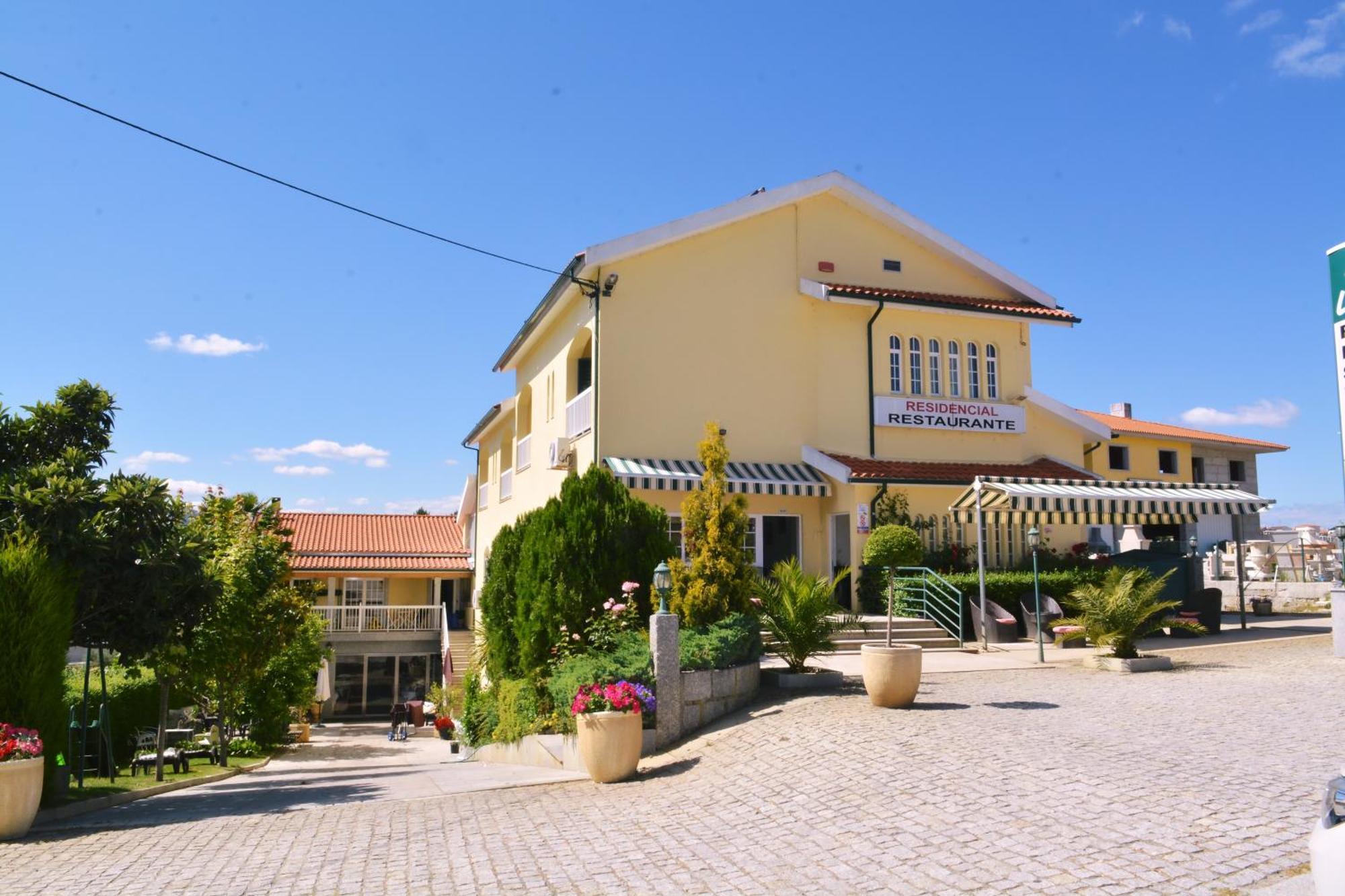 Ze Luis Hotel Chaves Eksteriør billede